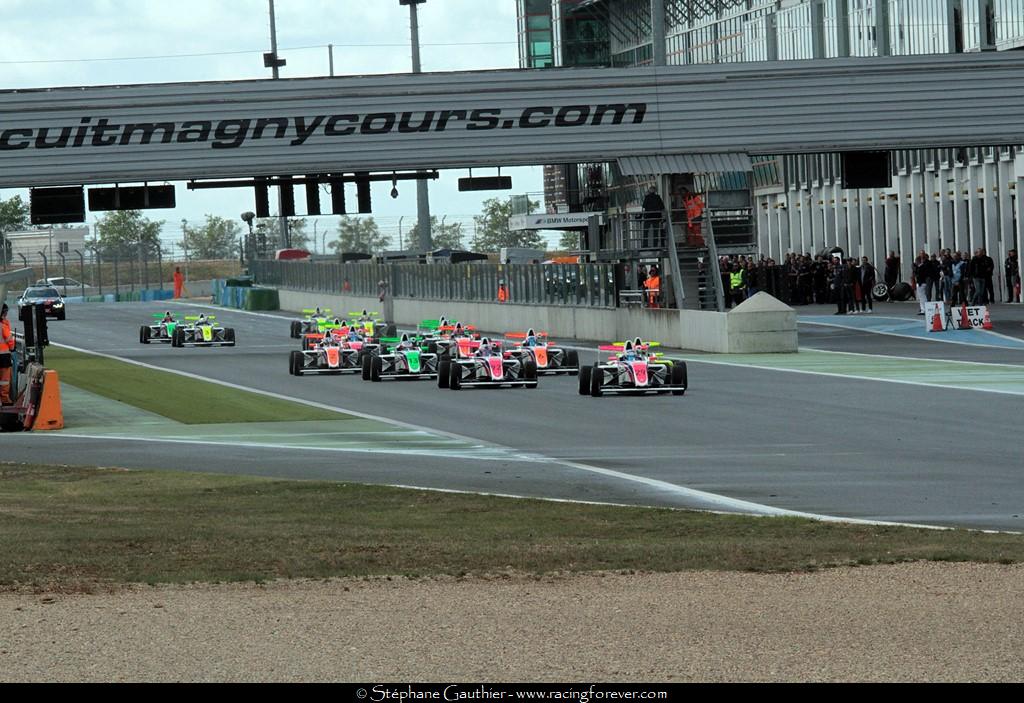 17_Magny-Cours_F4_S08