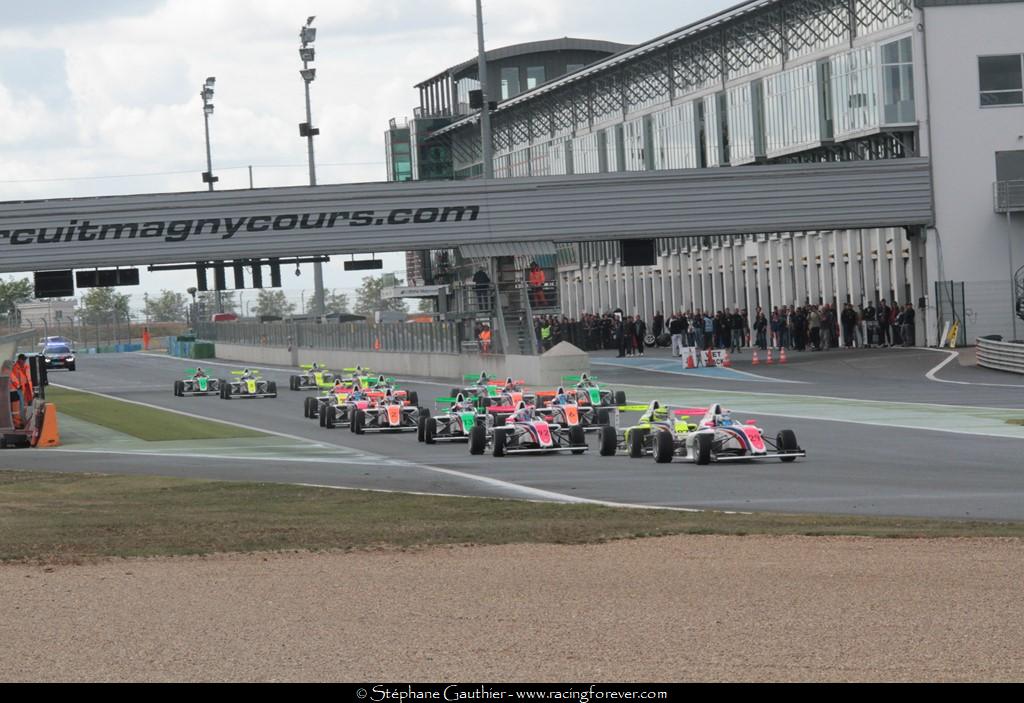 17_Magny-Cours_F4_S10