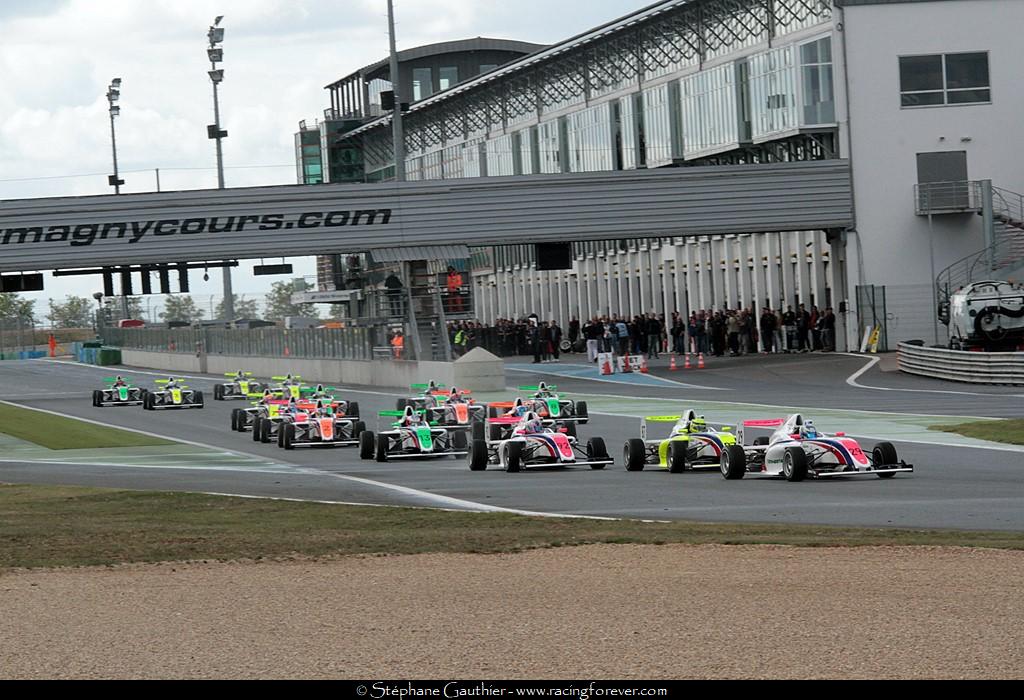17_Magny-Cours_F4_S11