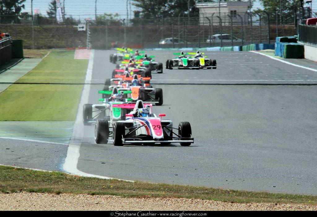 17_Magny-Cours_F4_S15