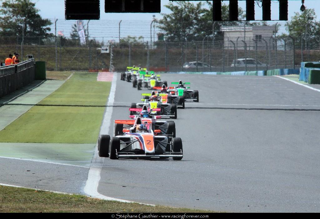 17_Magny-Cours_F4_S22
