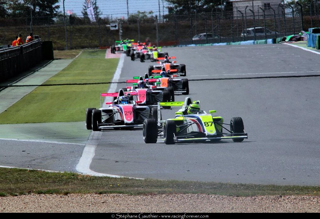 17_Magny-Cours_F4_S37