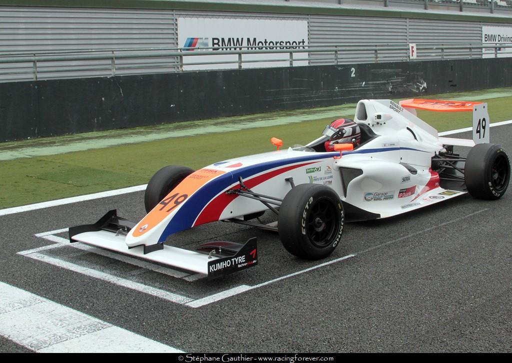 17_Magny-Cours_F4_1D04