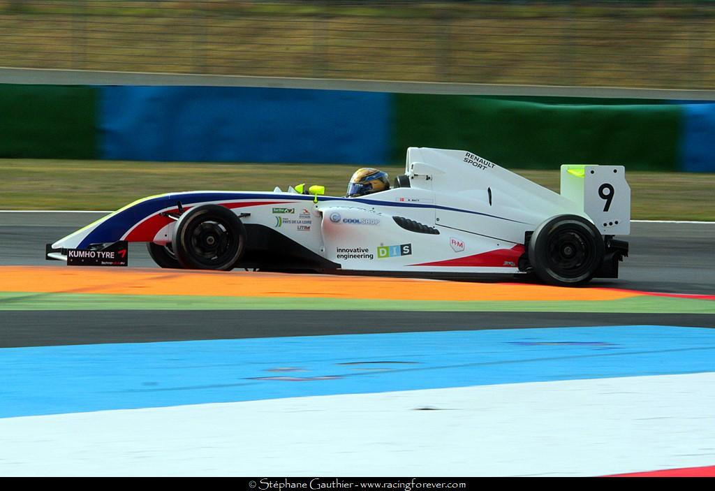 17_Magny-Cours_F4_1D15