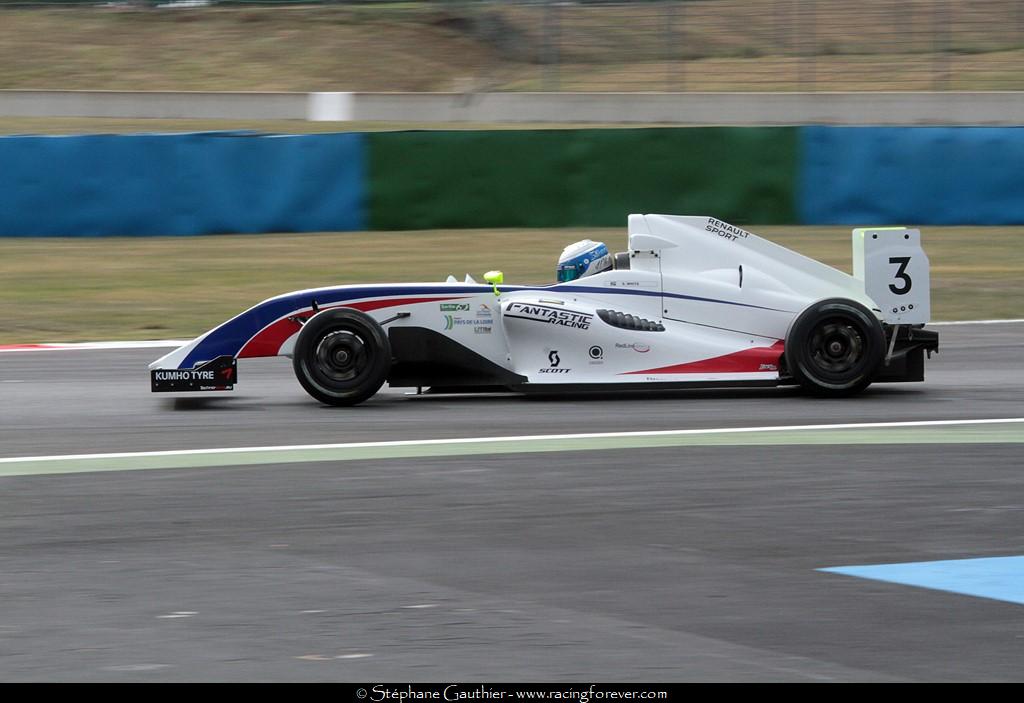 17_Magny-Cours_F4_1D30