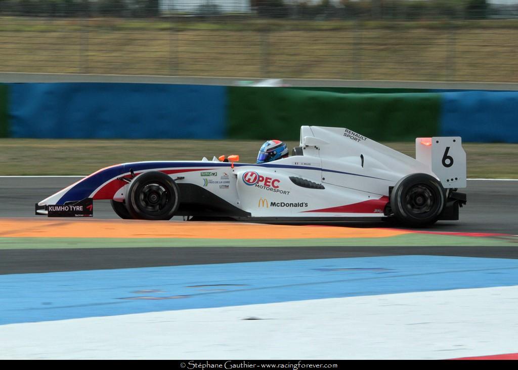 17_Magny-Cours_F4_1D31