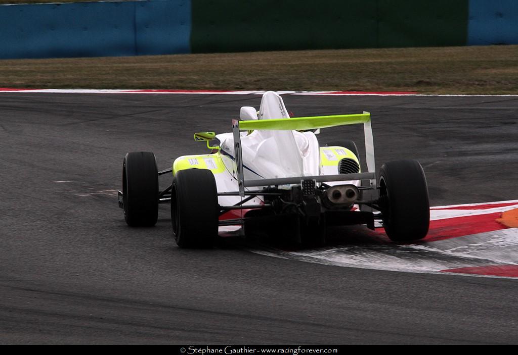 17_Magny-Cours_F4_1D40