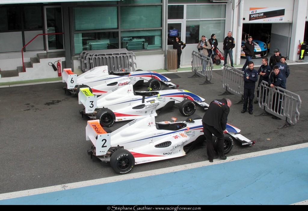 17_Magny-Cours_F4_1D80