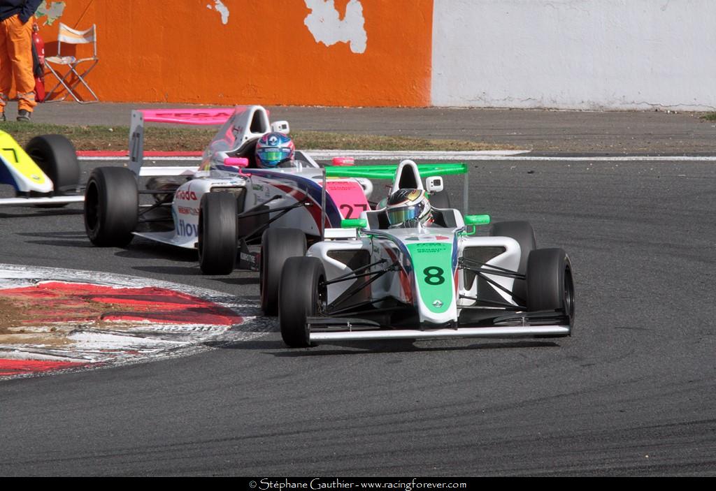 17_Magny-Cours_F4_2D33