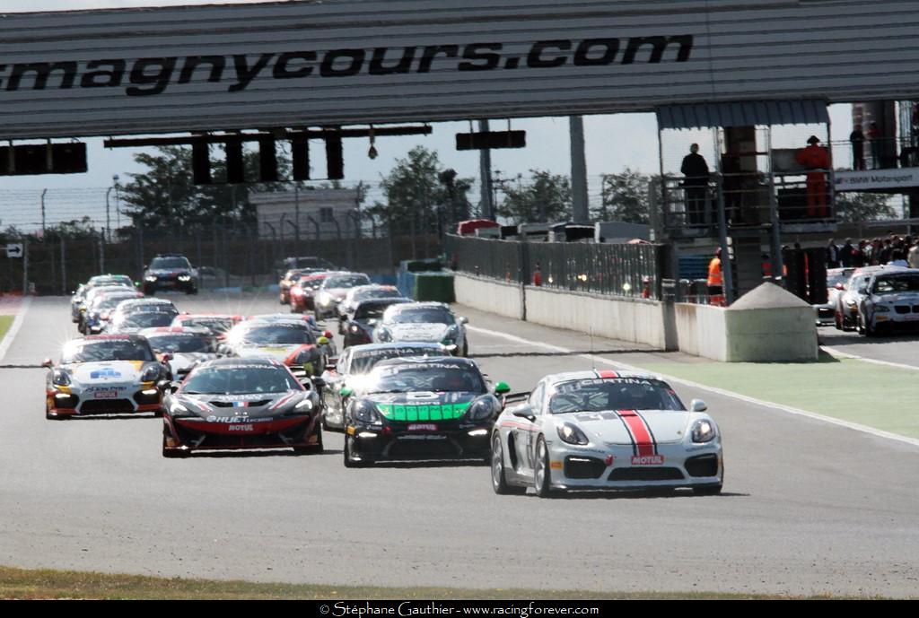 17_Magny-Cours_GT4_departS21