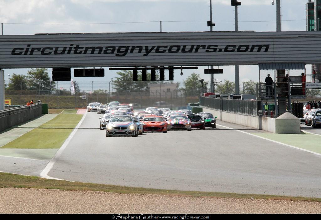 17_Magny-Cours_GT4_departS31