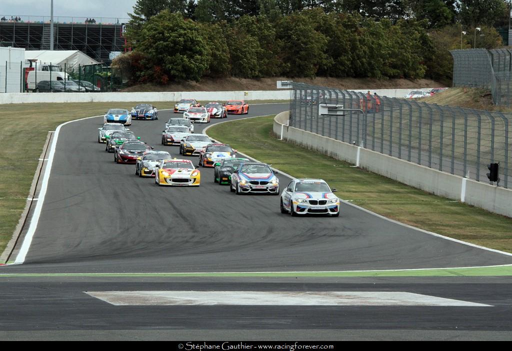 17_Magny-Cours_GT4_D04