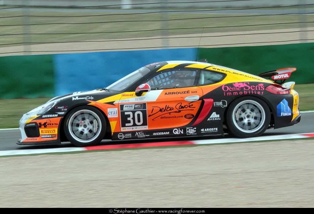 17_Magny-Cours_GT4_D43