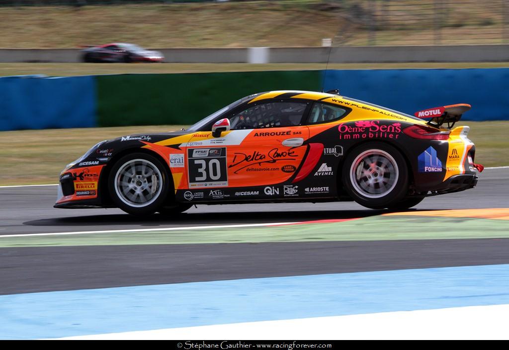 17_Magny-Cours_GT4_D51