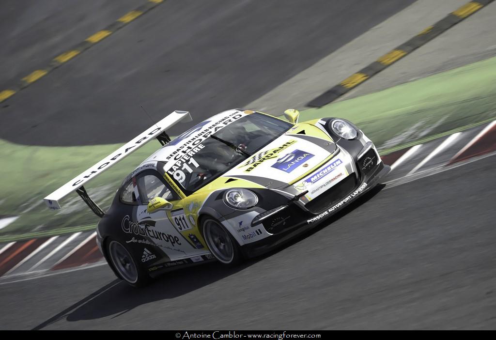 17_Barcelone_Porsche_V86