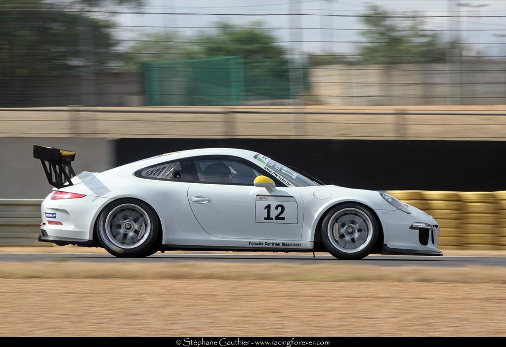 16_GTTour_LeMans_Porsche_D77