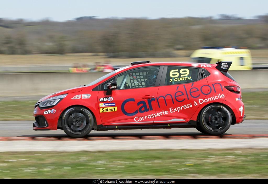 18_Clio_Nogaro_D54