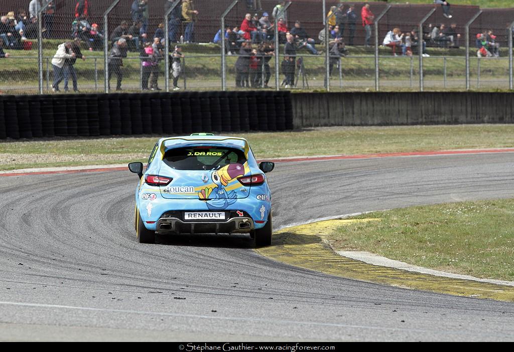 18_Clio_Nogaro_D62