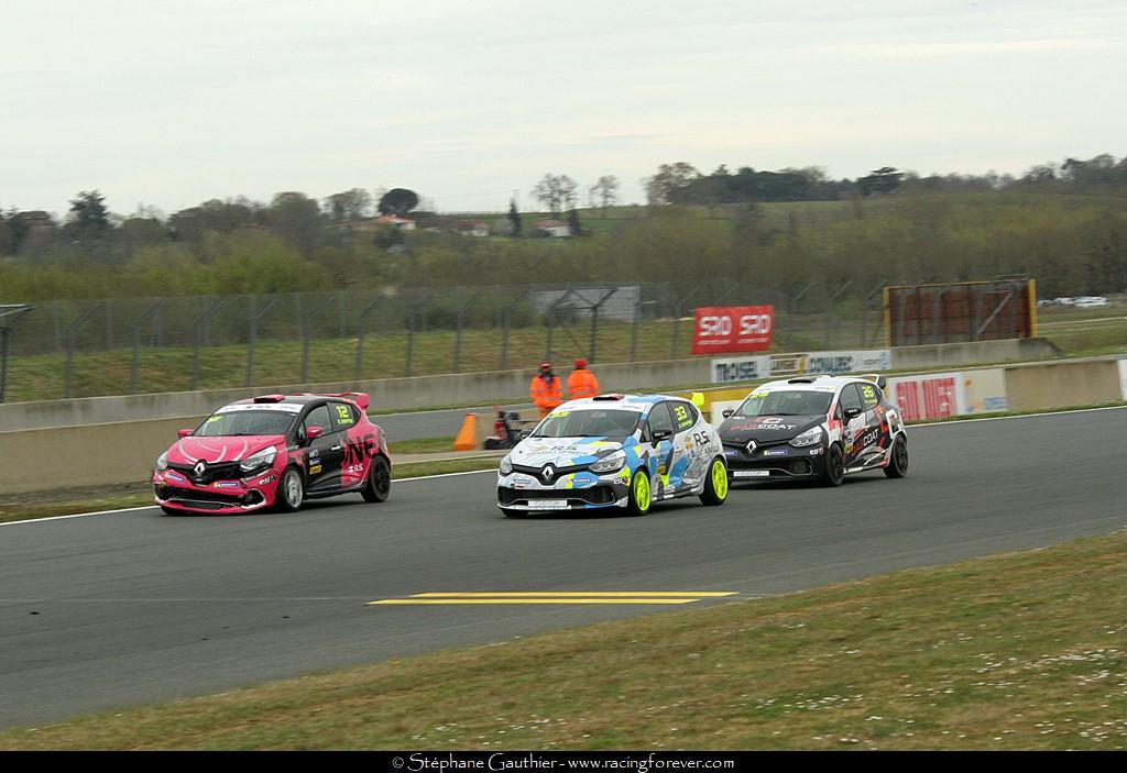 18_Clio_Nogaro_L08