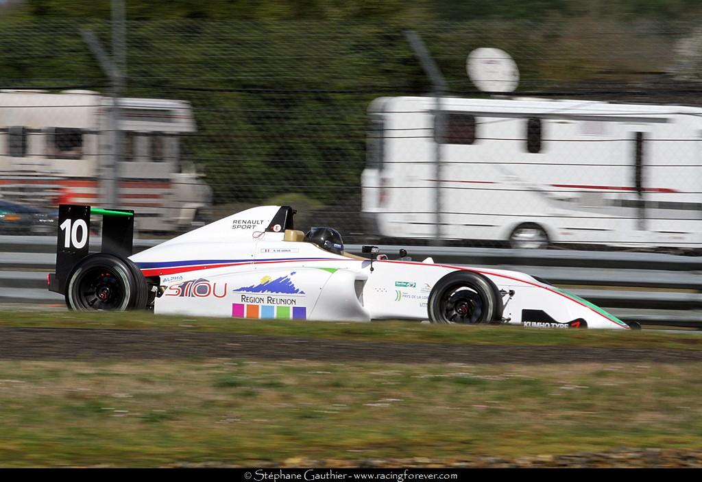 18_F4_Nogaro_S26