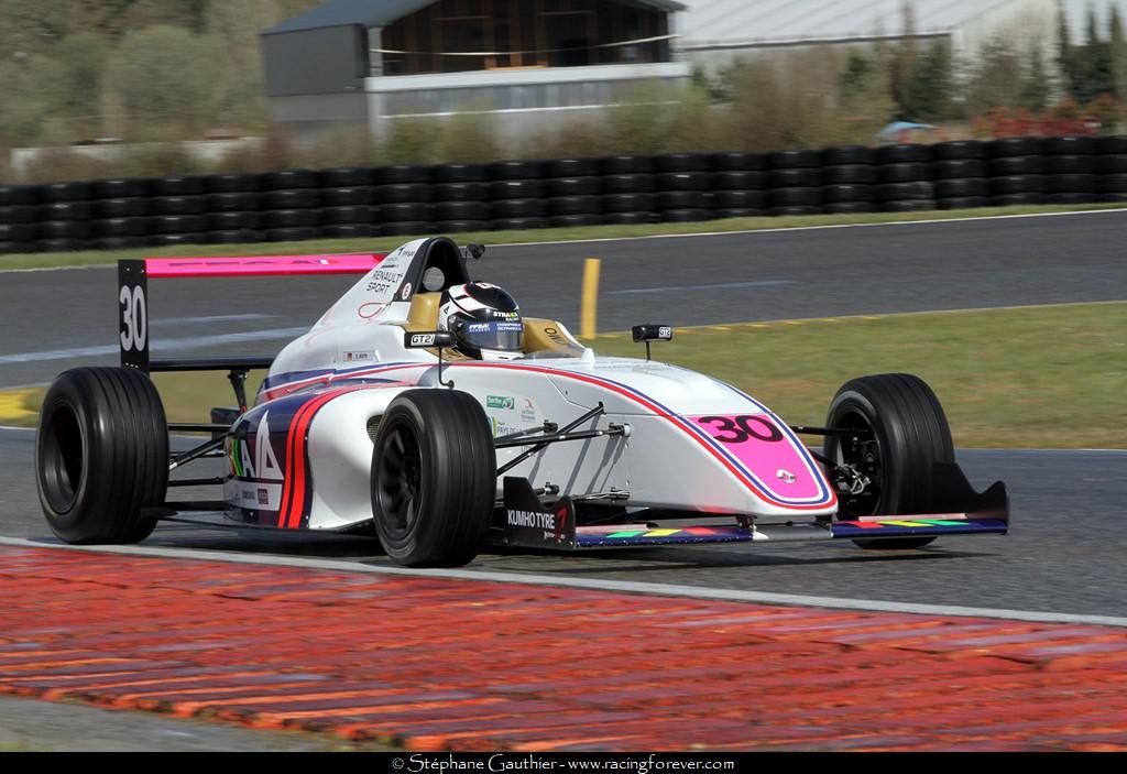 18_F4_Nogaro_S36