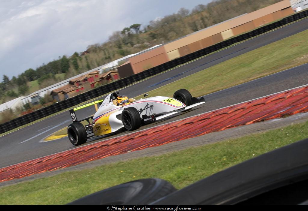 18_F4_Nogaro_S53