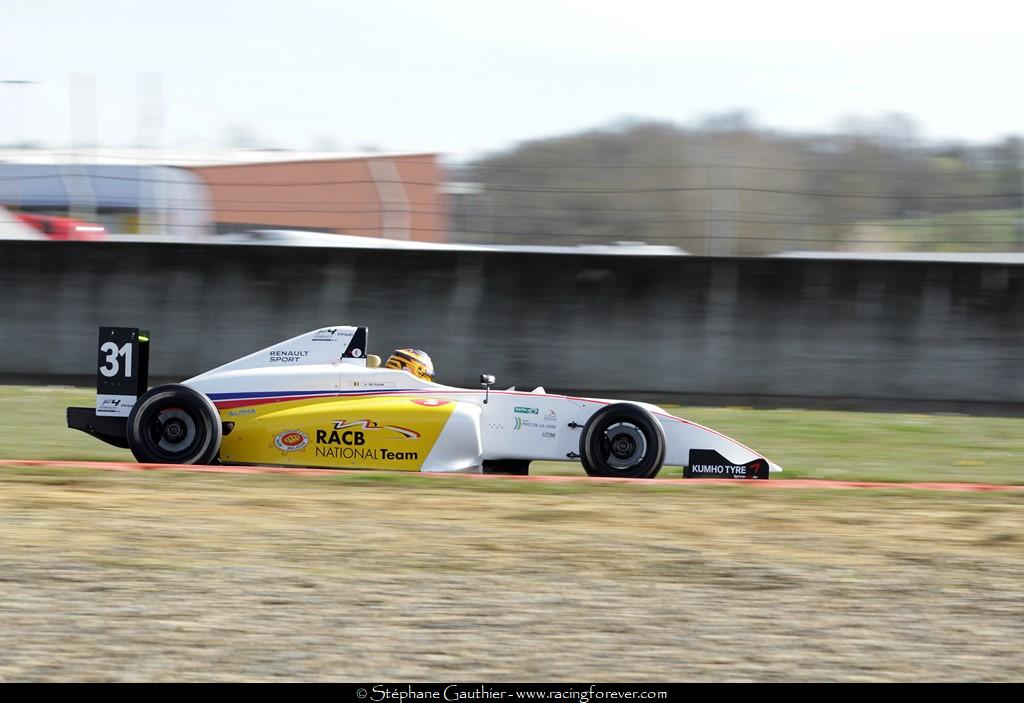 18_F4_Nogaro_D24