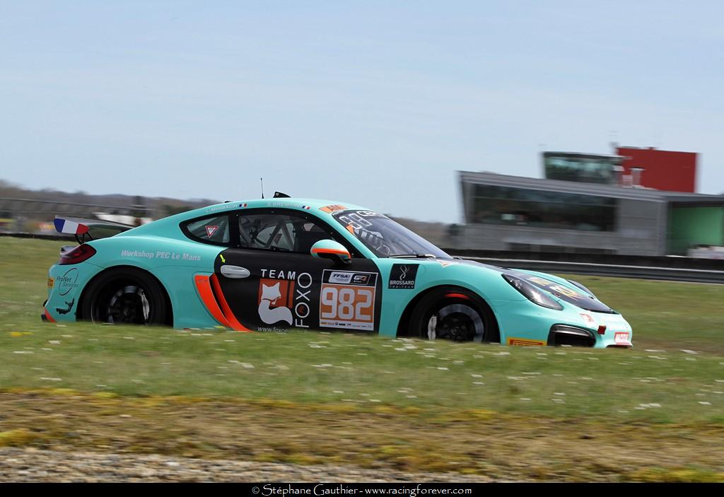 18_GT4_Nogaro_D200